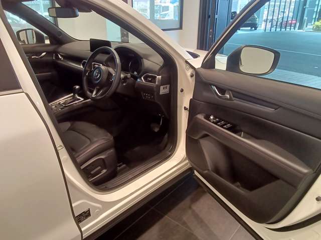 Mazda CX-5 8