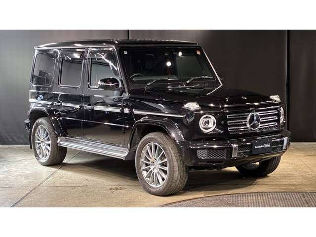 Mercedes-Benz G-Class 4
