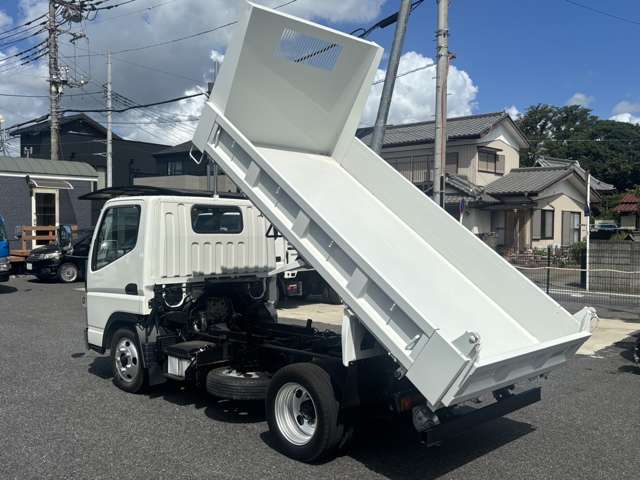 Mitsubishi Fuso Canter 12