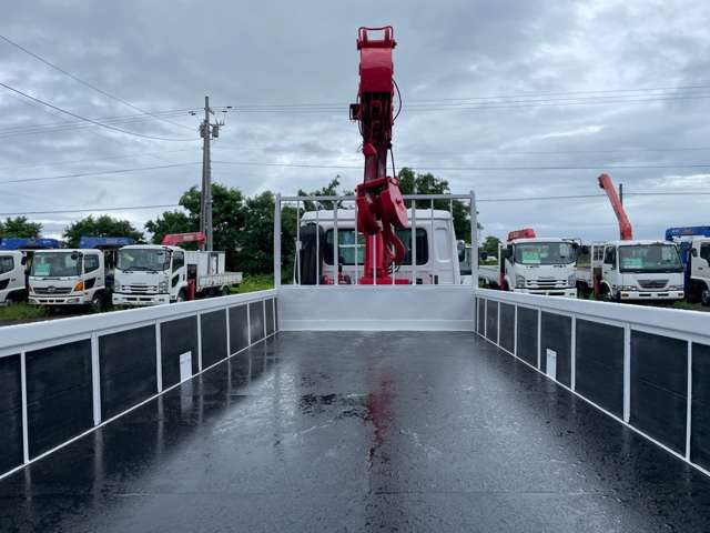 UD Trucks Condor 9