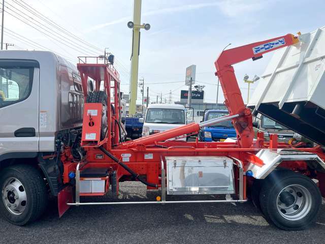 Mitsubishi Fuso Canter 11
