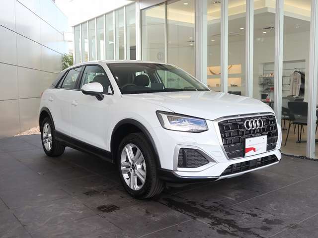 Audi Q2 3