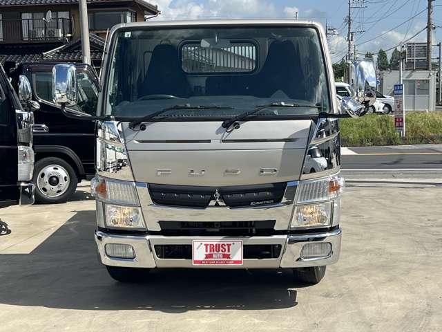 Mitsubishi Fuso Canter 11