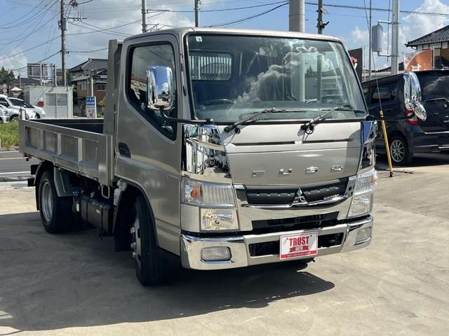 Mitsubishi Fuso Canter 10