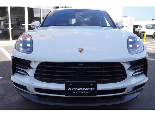 Porsche Macan 5