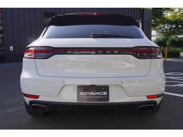 Porsche Macan 6