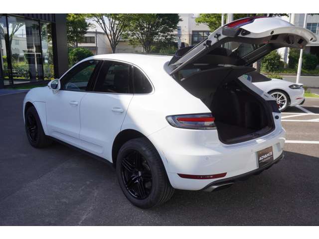 Porsche Macan 7
