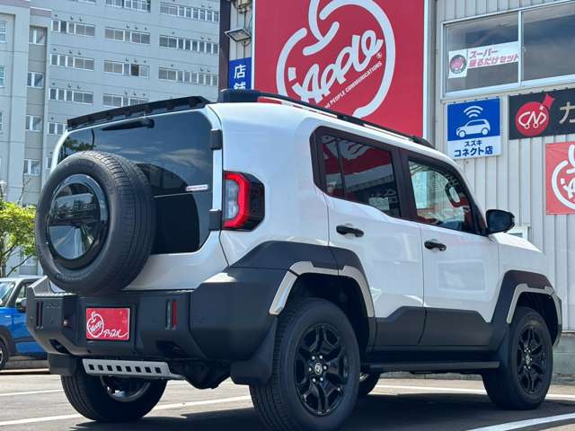 Toyota Land Cruiser FJ 8