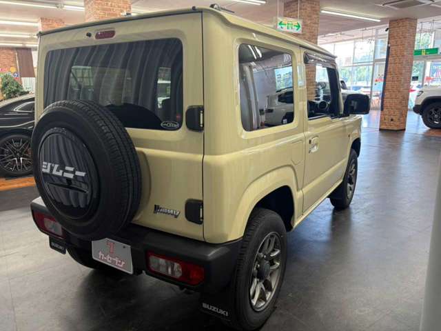 Suzuki Jimny 11