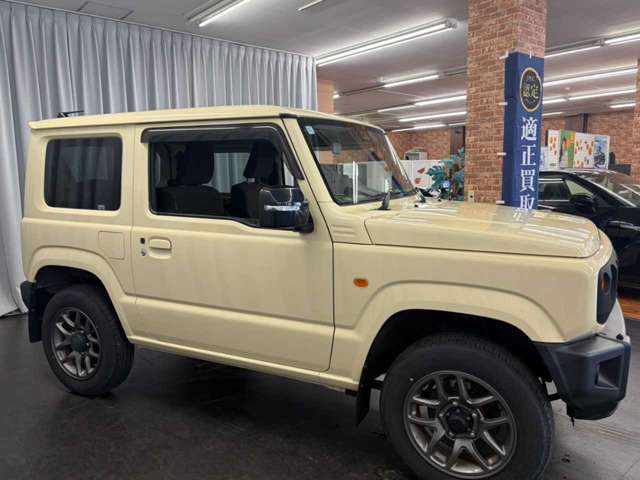 Suzuki Jimny 10