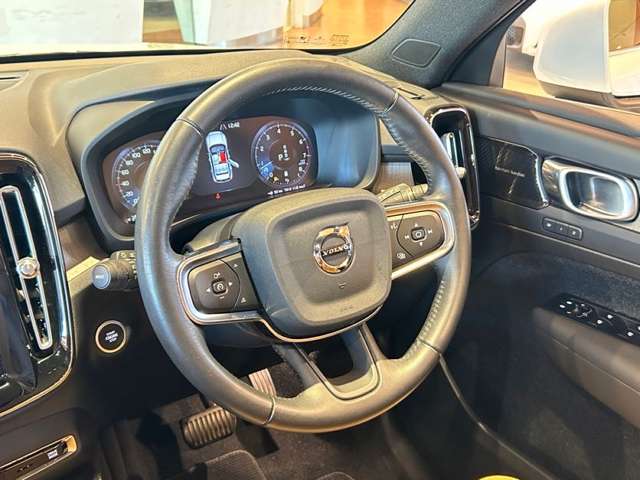 Volvo XC40 10