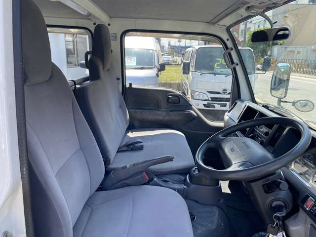 Isuzu Elf 11