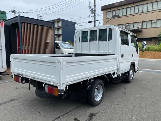 Isuzu Elf 5