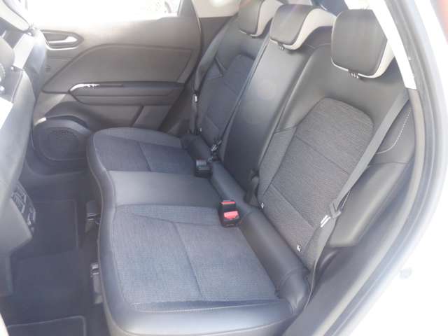 Renault Captur 11