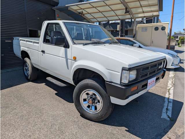 Nissan Datsun 2