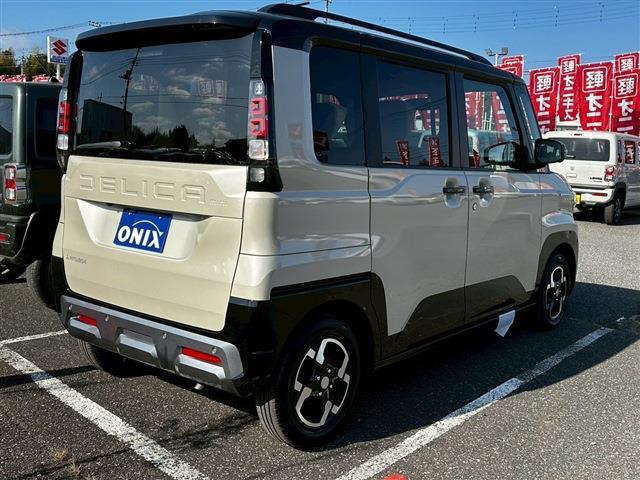 Mitsubishi Delica Mini 9