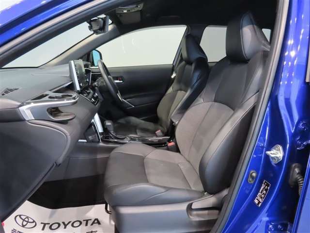 Toyota Corolla Cross 10
