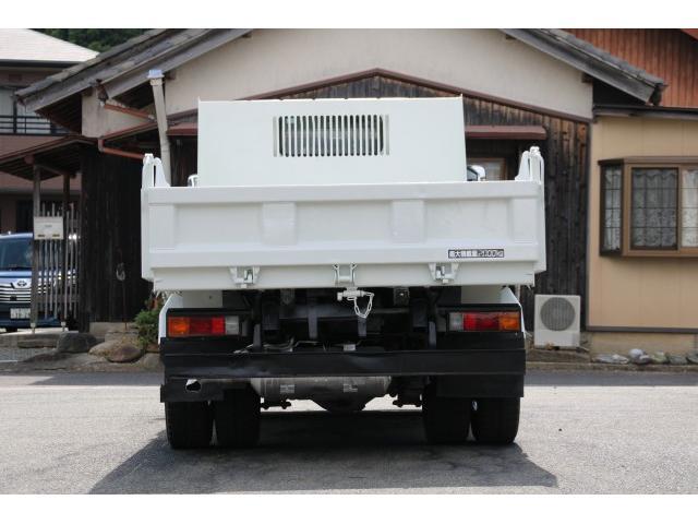 Mitsubishi Fuso Canter 6