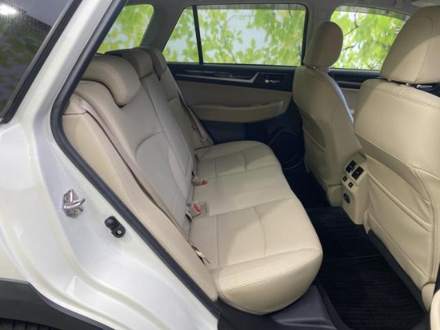 Subaru Legacy Outback 7