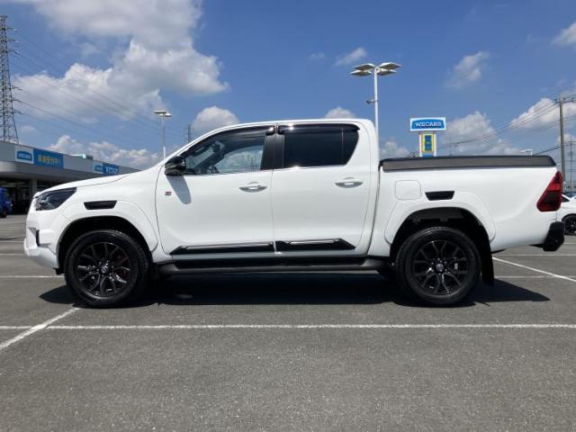 Toyota Hilux 5