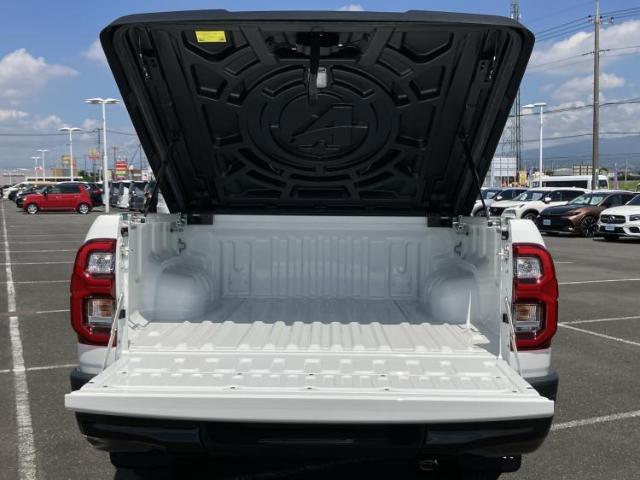 Toyota Hilux 10
