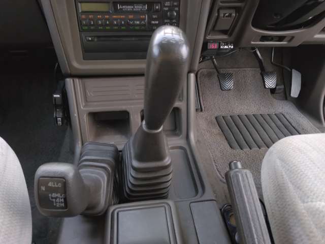 Mitsubishi Pajero 12