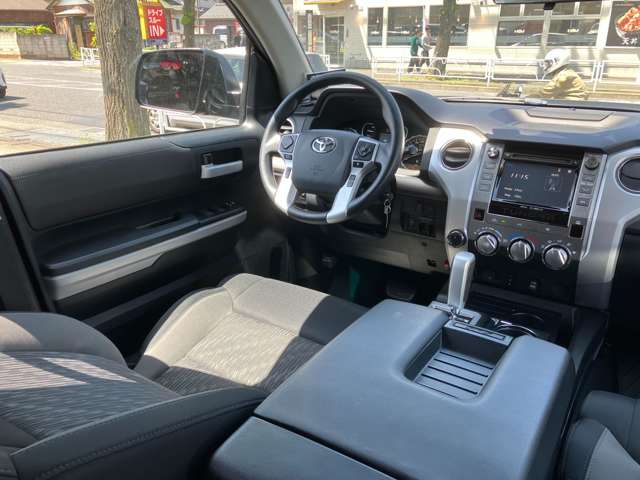 Toyota Tundra 12