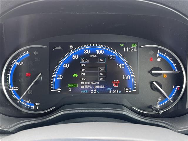 Toyota Voxy 12