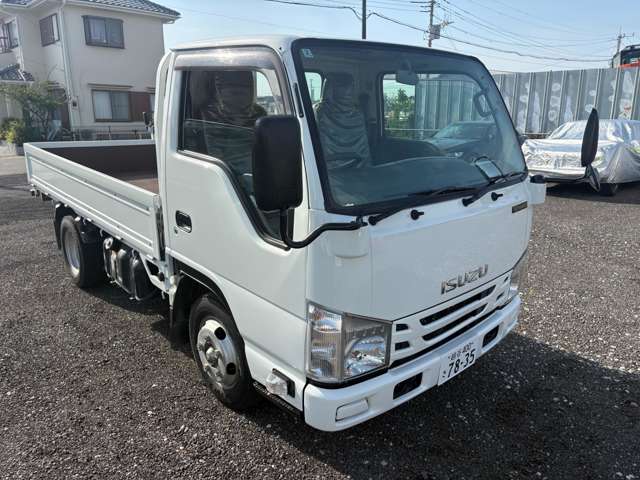Isuzu Elf 7
