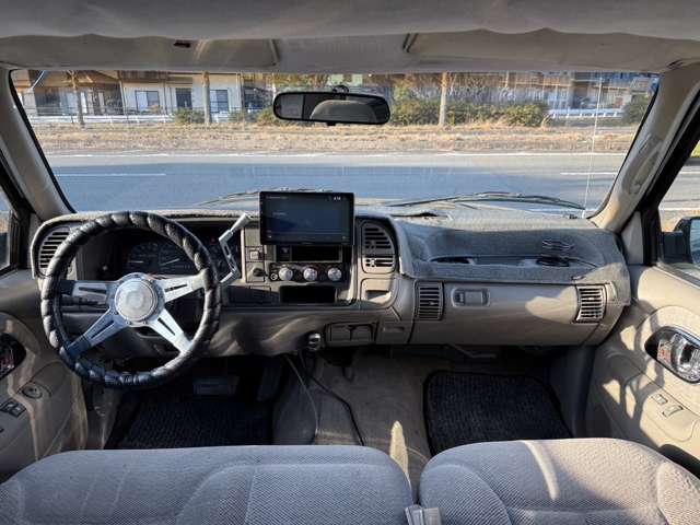Chevrolet C1500 11