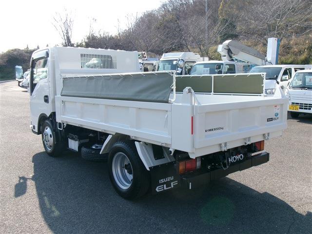 Isuzu Elf 4
