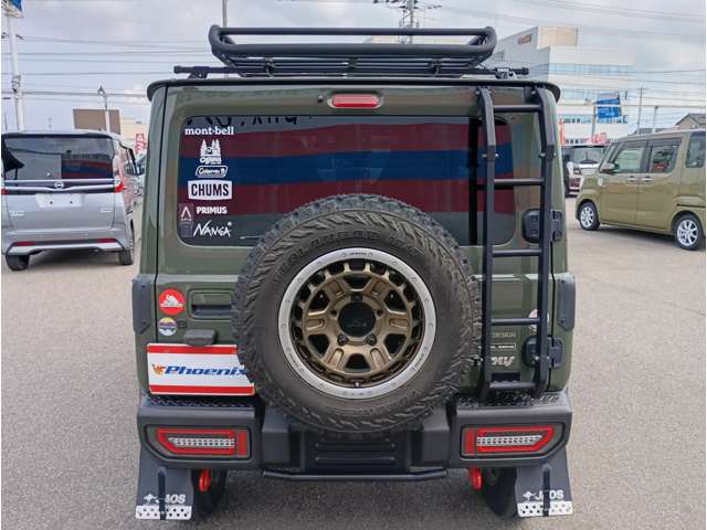 Suzuki Jimny 6