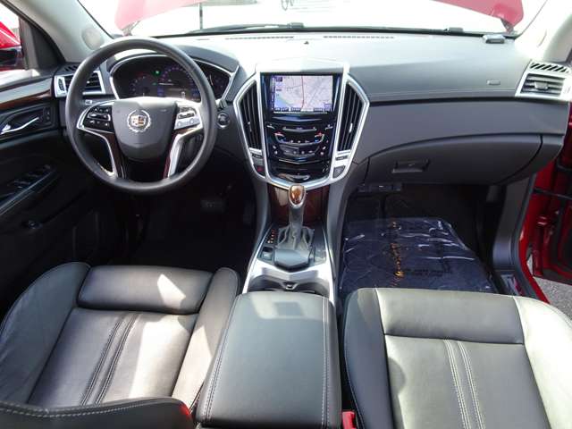 Cadillac SRXCrossover 11