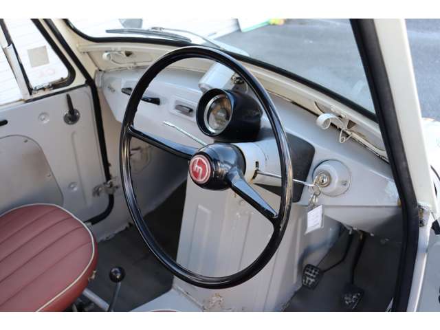 Mazda K360 11