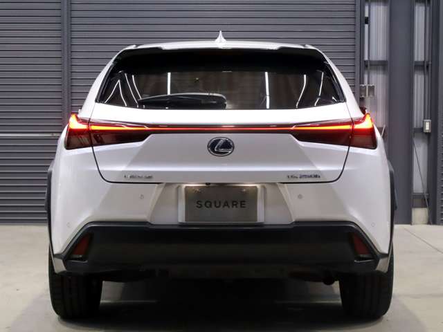 Lexus UX 4