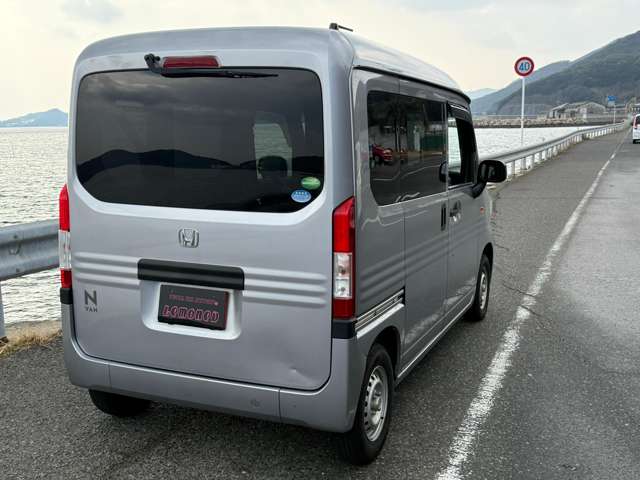 Honda N-VAN 12