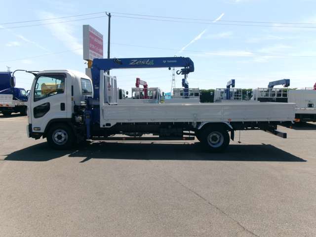 Isuzu Forward 4