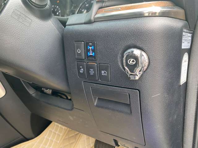 Toyota Vellfire 11