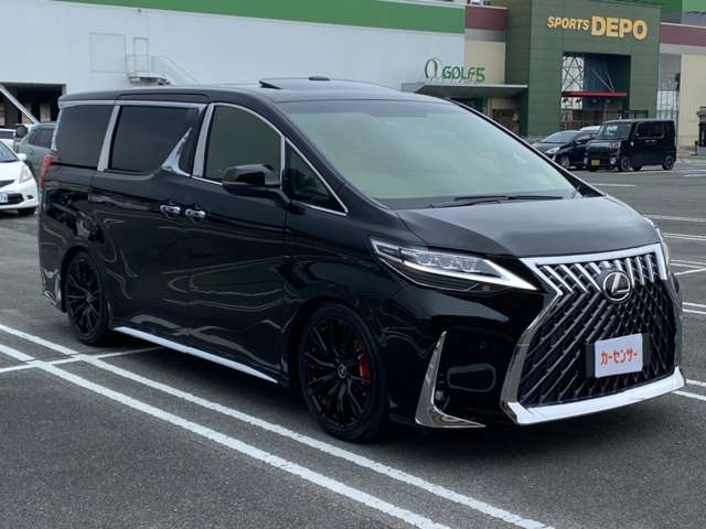 Toyota Vellfire 5