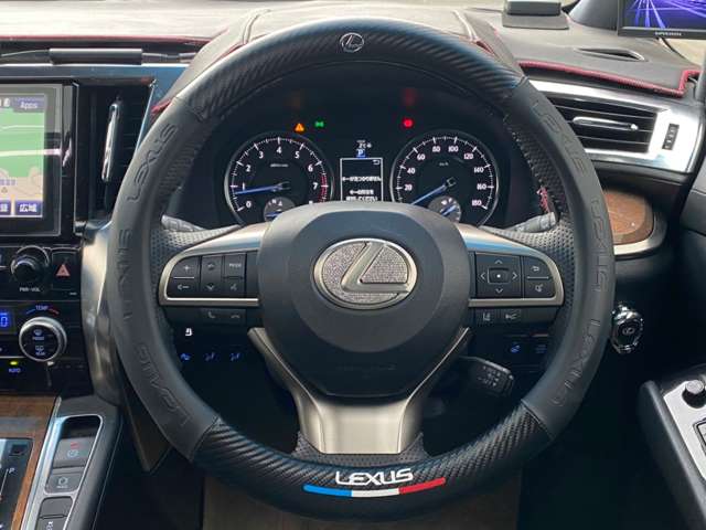 Toyota Vellfire 9