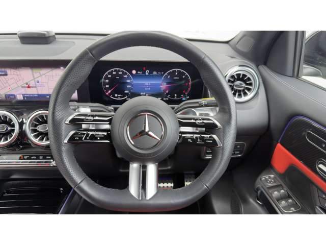 Mercedes-Benz GLB 6