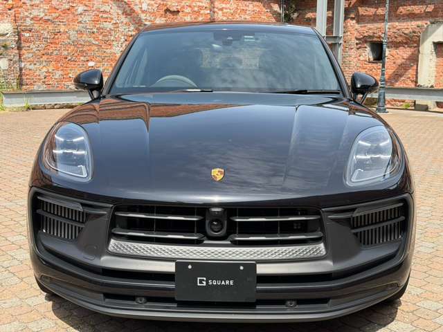 Porsche Macan 4