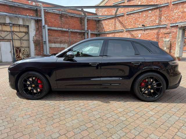 Porsche Macan 10
