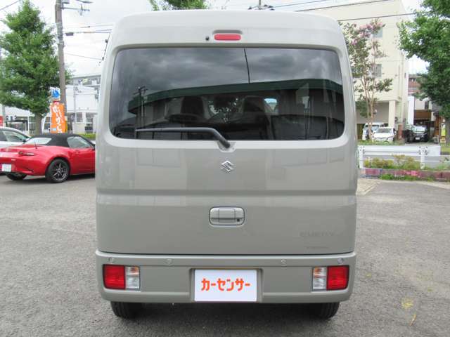 Suzuki Every 11