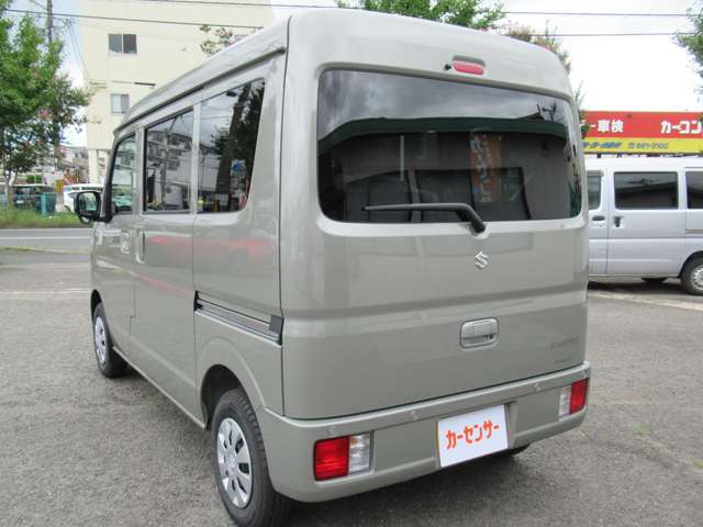Suzuki Every 12