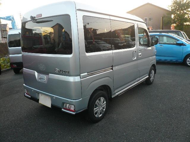 Daihatsu Atrai 4