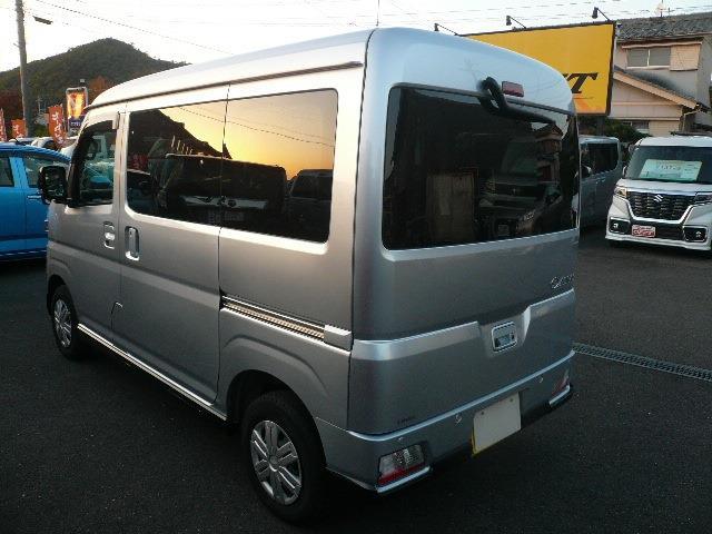 Daihatsu Atrai 5