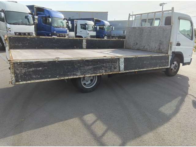 Mitsubishi Fuso Canter 10