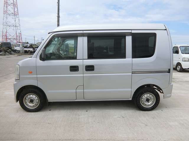 Suzuki Every 3
