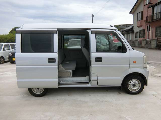Suzuki Every 6